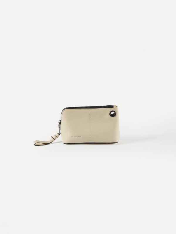 Petite Pouch (Leather)