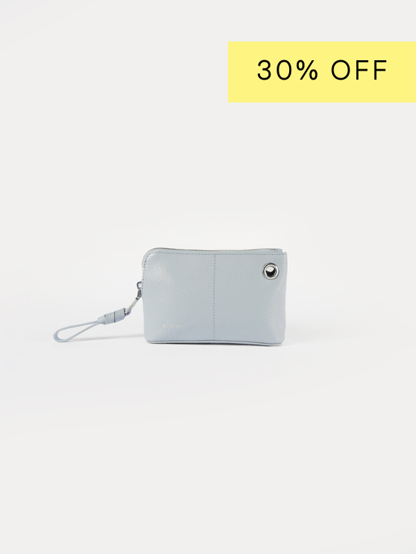 Petite Pouch (Leather)